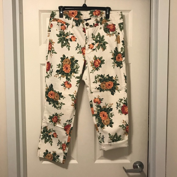 Metaphor Pants - Metaphor Cropped Jeans Ladies